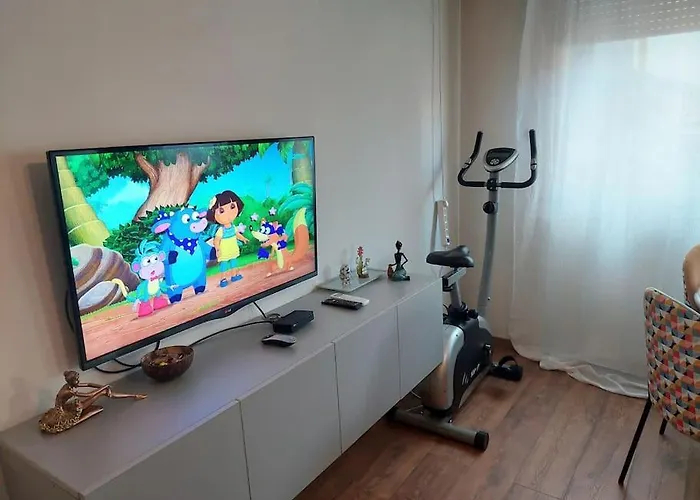 Modern 1-bedroom With Free Parking & Fast Wifi * Ποντγορίτσα