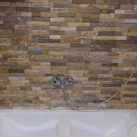 公寓 Modern 1-bedroom With Free Parking & Fast Wifi 波德戈里察