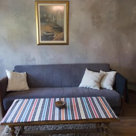 Modern 1-bedroom With Free Parking & Fast Wifi Appartement